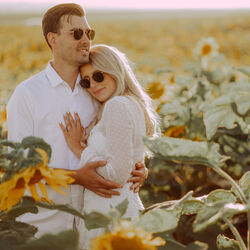 Photo 144707 square sm